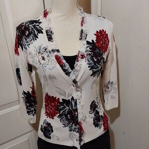 🌺 Like New WHBM Washable Silk Sweater/Top